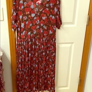Brown red blue crinkle boho dress knee-mid length